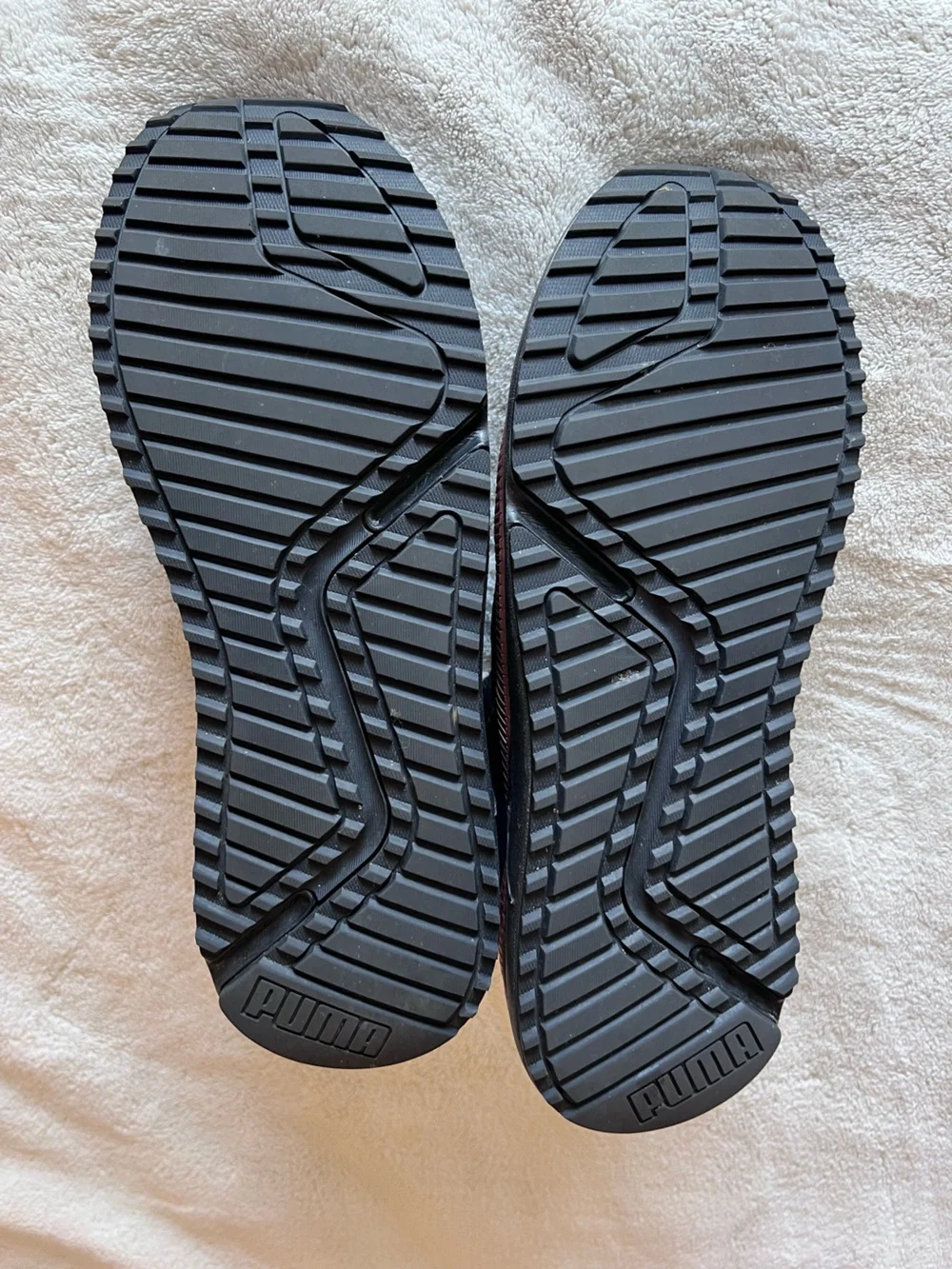 Puma lightweight athletic